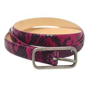 Casual Corner Italian Leather Snakeskin Print Belt with Rectangular Buckle